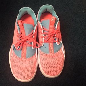 hot pink youth girls michael jordan sneakers